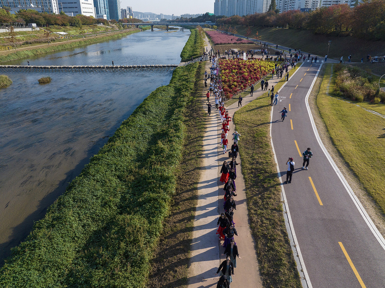 안양천 100리길, 무무무(無舞Move) 퍼레이드