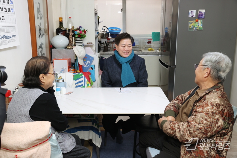 박 시장은 지난 1~3일 연초 모든 현장 일정을 상대적으로 도움이 필요한 취약계층 시민을 만나는데 할애했다