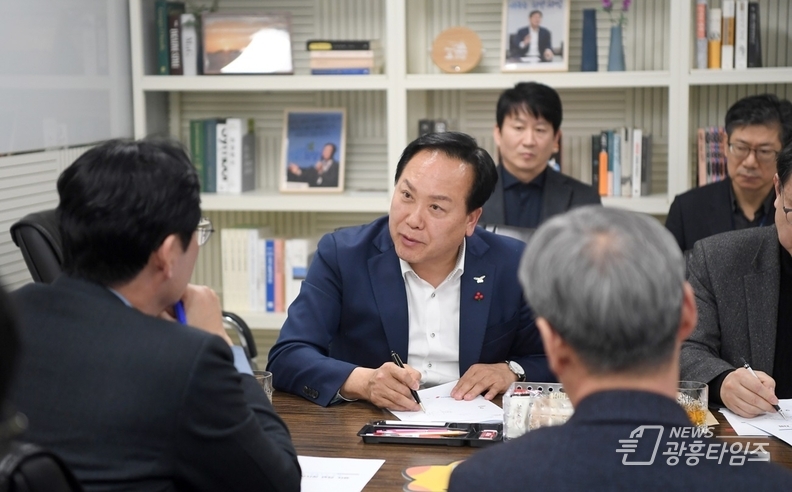 이권재 오산시장, 화성시장 만나 행정·교통현안 협업 논의