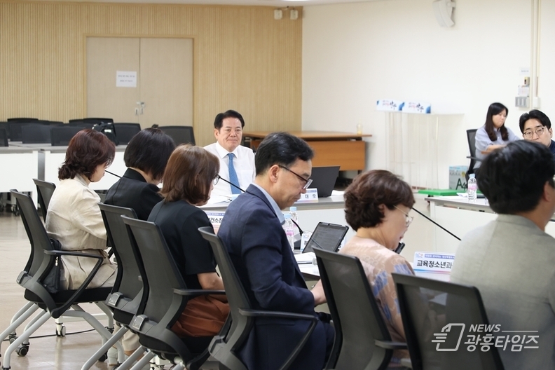 ‘사회적 고립 청년 실태조사 및 지원정책 연구 용역’ 착수보고회