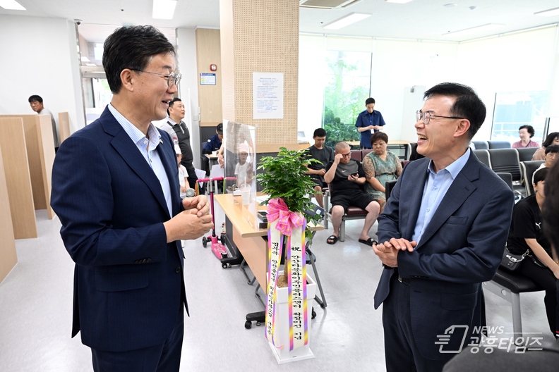 이민근 안산시장, 다문화이주민⁺센터 방문…“외국인 원스톱 행정서비스 선도”
