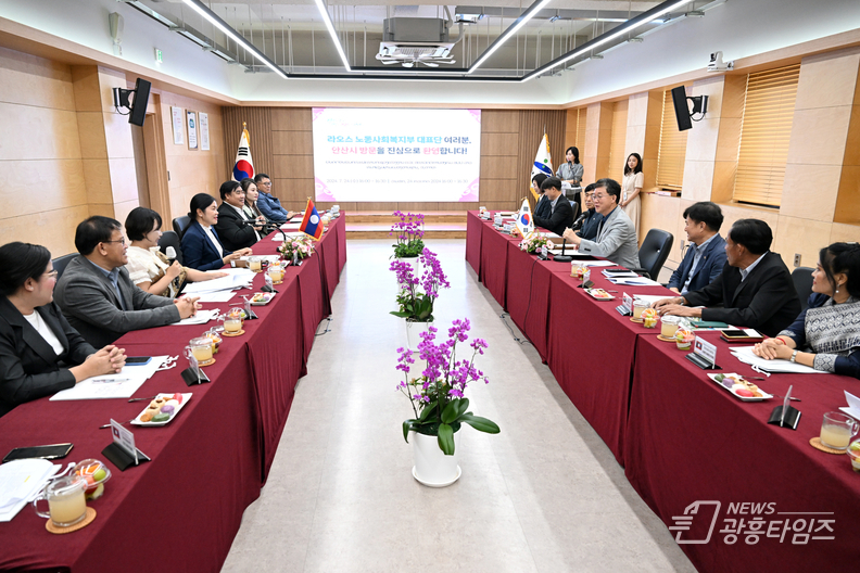 이민근 안산시장, 라오스 노동사회복지부 대표단 영접… 우호 협력 다져