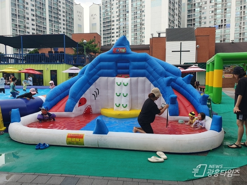 의왕시 ‘찾아가는 아동 물놀이장’ 운영