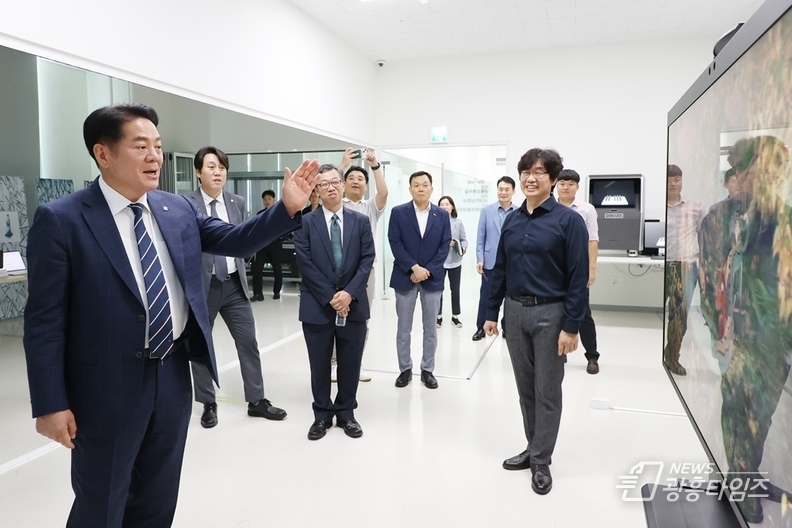 최대호 안양시장, XR광융합협의체・경기광융합기업협의회 정보교류회 참석
