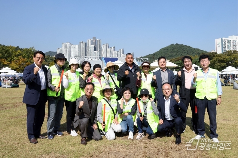 광명시, ‘2024 책축제’ 성황리에 개최_우루루시민안전봉사단