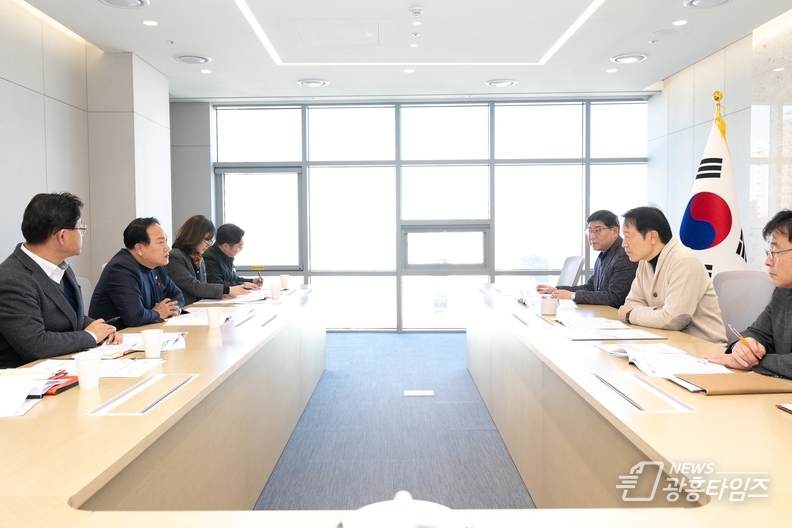 이권재 오산시장, 경기도교육청에서 임태희 교육감과 면담