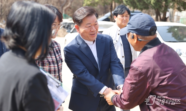 박승원 광명시장, 현장서 시민과의 약속 해답 찾아