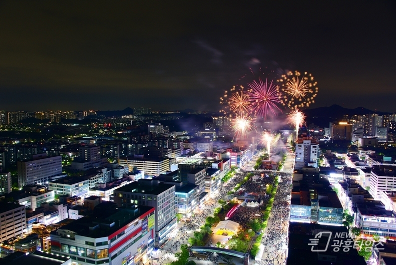 제21회 안산국제거리극축제, 54만여 명 관람객과 함께 성황리에 마무리