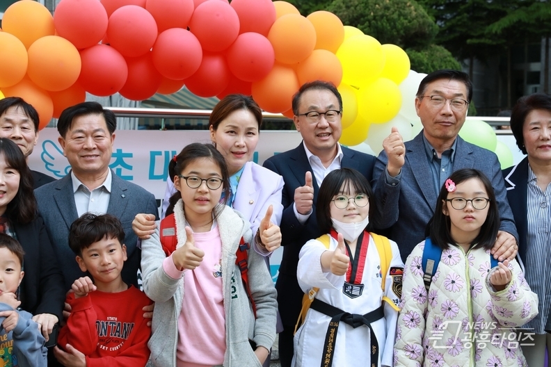 임오경 의원, ‘심포니이연 작은도서관’ 개관식 참석