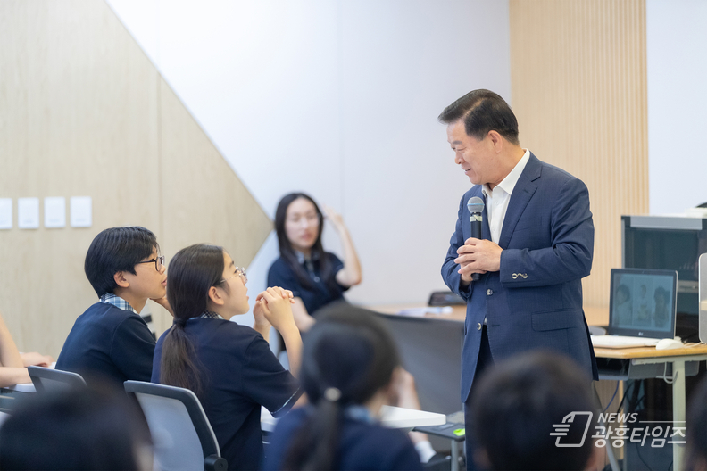 박승원 광명시장 “청소년은 함께 살아가는 동료 시민이자 광명의 미래”