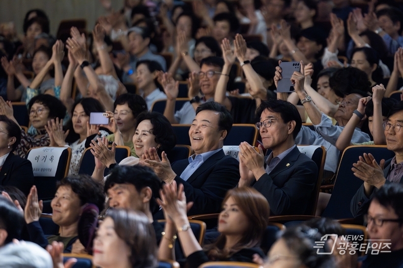 의왕시 내손1동주민자치회, '제13회 갈미열린음악회' 성료