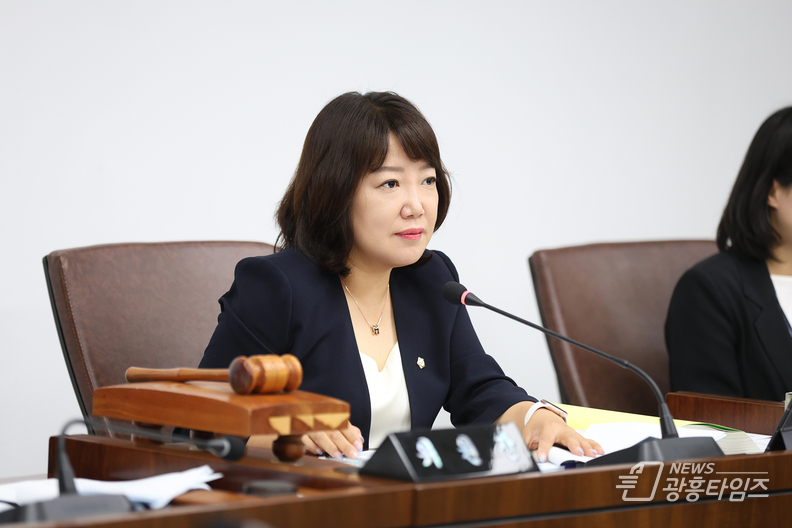 한지숙 예산결산특별위원장