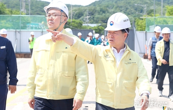 신안산선 사고 100일… 광명시, 시민 안전에 올인 박승원 광명시장 "신속 복구·재발 방지·생활 안정에 시 역량 집중할 것"