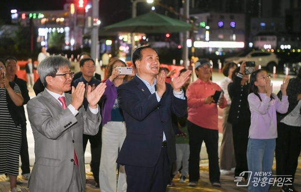 오산시, 아파트 야간경관조명 설치지원 사업 점등식 개최!