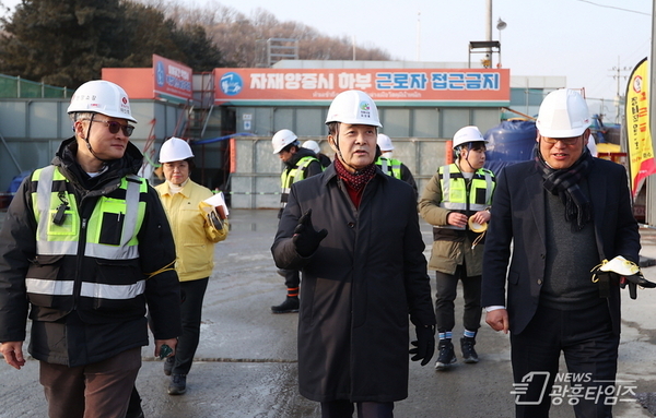 김성제 의왕시장, 동절기 안전사고 예방 인동선‧경강선(월곶~판교) 공사 현장 점검!