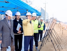 이권재 오산시장, 경부선철도 횡단도로 개설공사 현장점검!