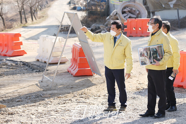 김상돈 의왕시장, 현장점검(사진제공=의왕시) 김상돈 의왕시장, 현장점검(사진제공=의왕시)