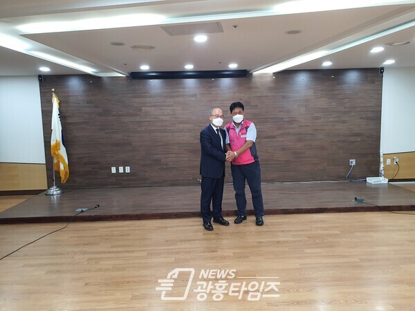 경기도교육청, 학교 현장 산업안전·보건 현안 8개항 협의(사진제공=경기도교육청) 경기도교육청, 학교 현장 산업안전·보건 현안 8개항 협의(사진제공=경기도교육청)