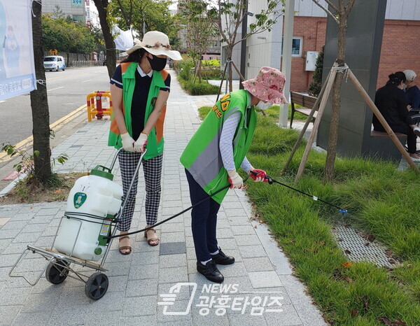 월곶동_마을방역단발대식(사진제공=월곶동 행정복지센터) 월곶동_마을방역단발대식(사진제공=월곶동 행정복지센터)