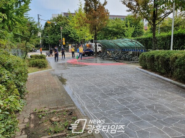 정왕3동_환경정화(사진제공=정왕3동 행정복지센터) 정왕3동_환경정화(사진제공=정왕3동 행정복지센터)