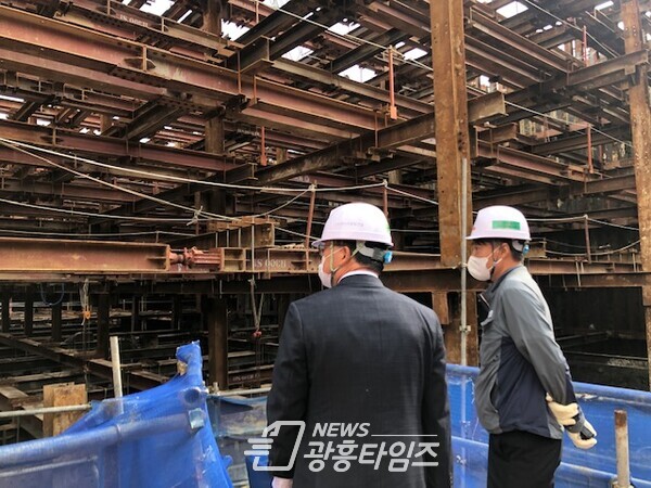 시흥 지하안전점검(사진제공=시흥시) 시흥 지하안전점검(사진제공=시흥시)