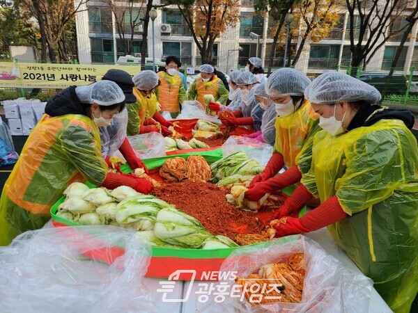 정왕1동_김장축제(사잔제공=정왕1동 행정복지센터) 정왕1동_김장축제(사잔제공=정왕1동 행정복지센터)