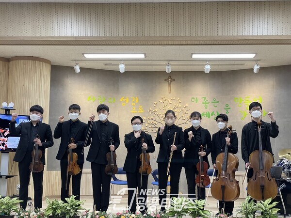 광명장애인종합복지관은 지난 2월 28일 ‘장애 예술인 맞춤형 일자리창출 지원 사업’을 통해 다소니·루멘챔버오케스트라 단원 9명이 민간 기업 ‘㈜삼구아이앤씨’ 취업에 성공했다고 밝혔다(제공=광명시)