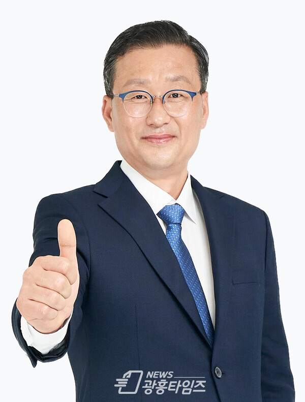 김윤호 광명시장 예비후보, 광명지역 각계각층 시민들로 꾸려진 ‘김윤호 역동캠프’ 출범(제공=김윤호 역동캠프) 김윤호 광명시장 예비후보, 광명지역 각계각층 시민들로 꾸려진 ‘김윤호 역동캠프’ 출범(제공=김윤호 역동캠프)