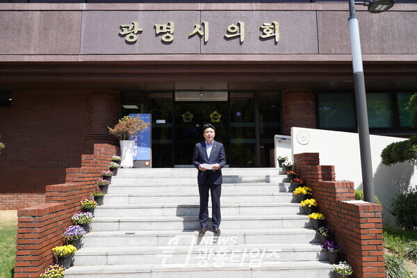 제창록 시의원, 무소속 출마 기자회견 제창록 시의원, 무소속 출마 기자회견