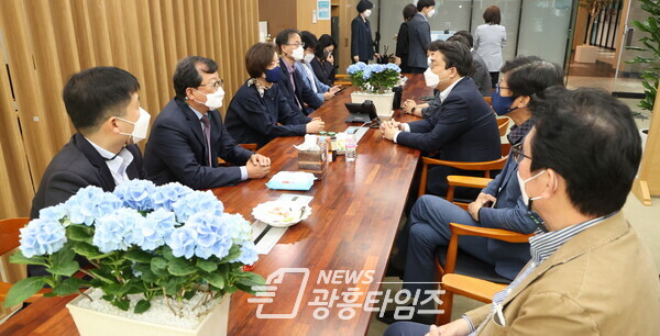 경기도의회, 재무회계부서 인센티브 제공 등 결산검사 실효성 제고방안 모색해야 (제공=경기도의회) 경기도의회, 재무회계부서 인센티브 제공 등 결산검사 실효성 제고방안 모색해야 (제공=경기도의회)