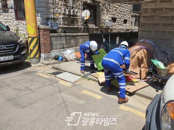 정왕본동 주거환경 개선(제공=정왕본동 행정복지센터) 정왕본동 주거환경 개선(제공=정왕본동 행정복지센터)