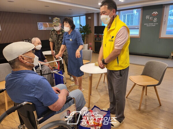 정왕본동 감사꾸러미(사진제공=정왕본동 행정복지센터) 정왕본동 감사꾸러미(사진제공=정왕본동 행정복지센터)