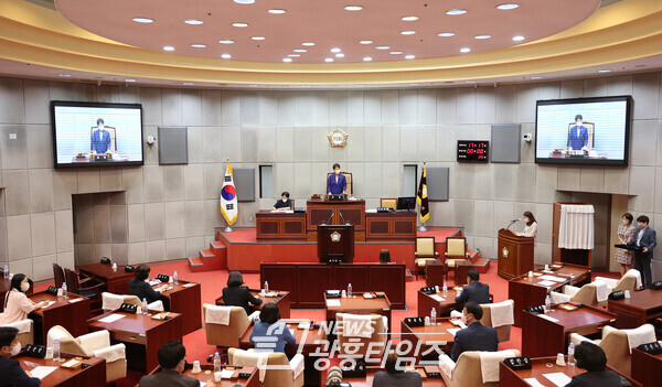 시흥시의회, 제299회 임시회 본회의 모습(제공=시흥시의회)