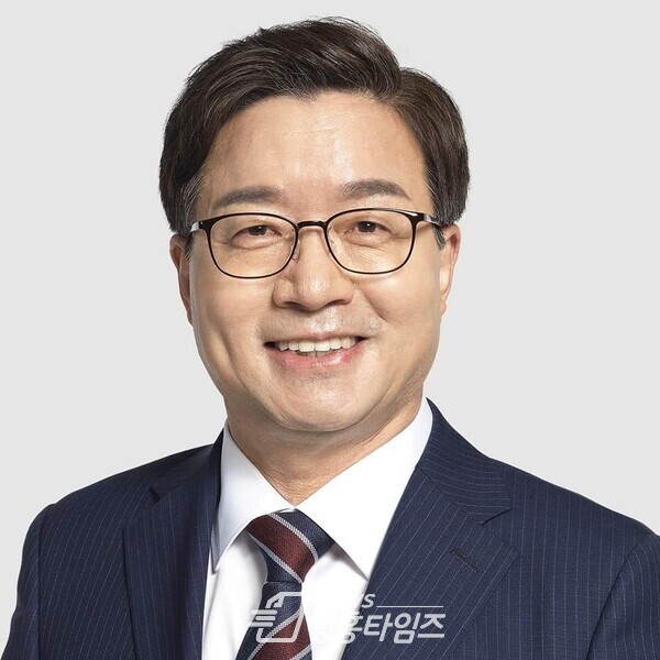 염태영 경기도 도정자문회의 의장 염태영 경기도 도정자문회의 의장