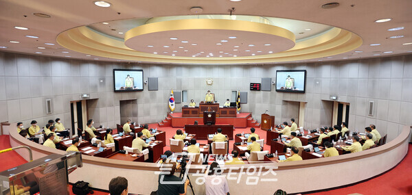제300회시흥시의회 임시회 폐회 (제공=시흥시의회)