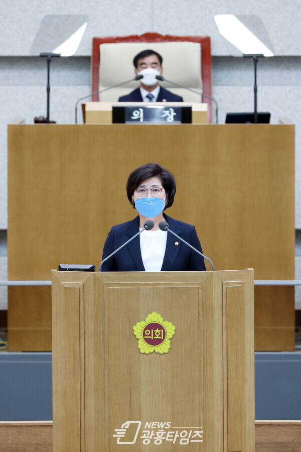 5분 발언을 하고 있는 김미숙 의원(제공=경기도의회) 5분 발언을 하고 있는 김미숙 의원(제공=경기도의회)