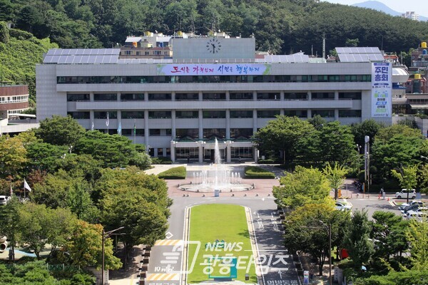 군포시청사정면(사진제공=군포시) 군포시청사정면(사진제공=군포시)