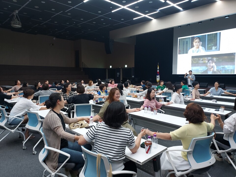 경기도교육청, 자율선택급식 모델학교 조리실무사 연수(사진제공=학교급식보건과)