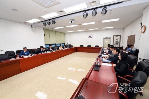교육복지위원회, 화성시 장기요양요원 처우개선 애로사항 및 기관 현황 관련 간담회