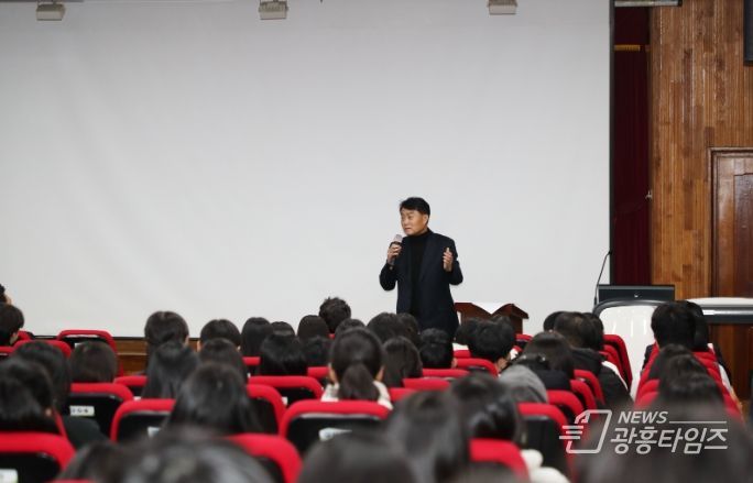 하은호 군포시장, ‘실패를 마주하고 도전하기’ 특강