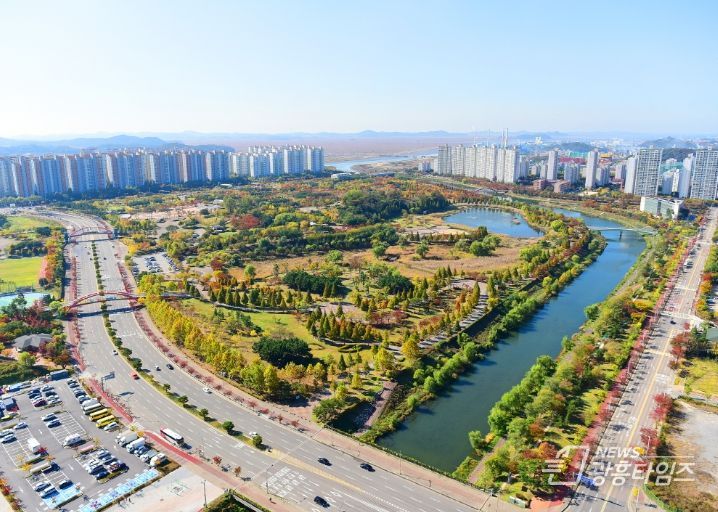 안산시, 공원 4개소·화랑유원지 內‘피크닉 존’운영 확대(호수공원 전경사진)