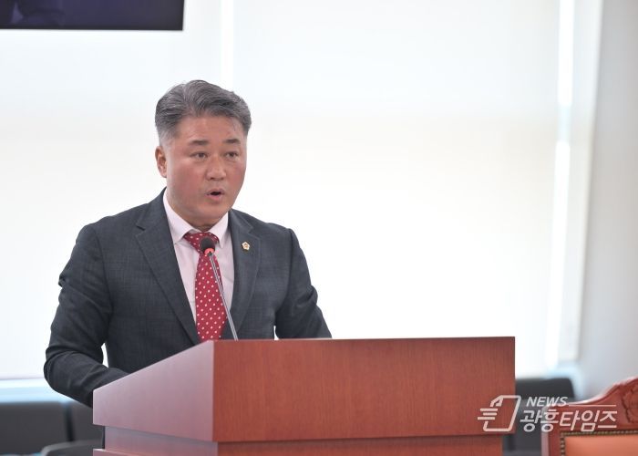 경기도의회 여성가족평생교육위원회 김정호 의원(국민의힘 대표의원, 광명1)