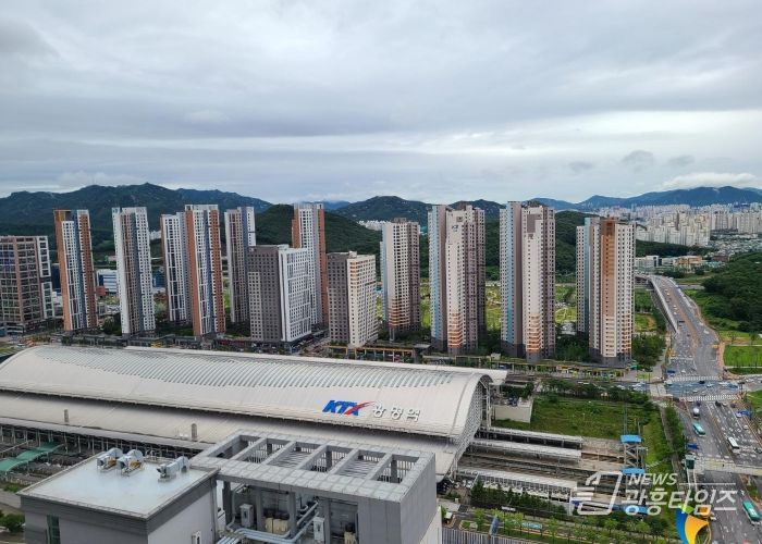 광명시는 KTX광명역이 국토교통부 공간혁신구역 선도사업 후보지로 선정됐다고 1일 밝혔다.