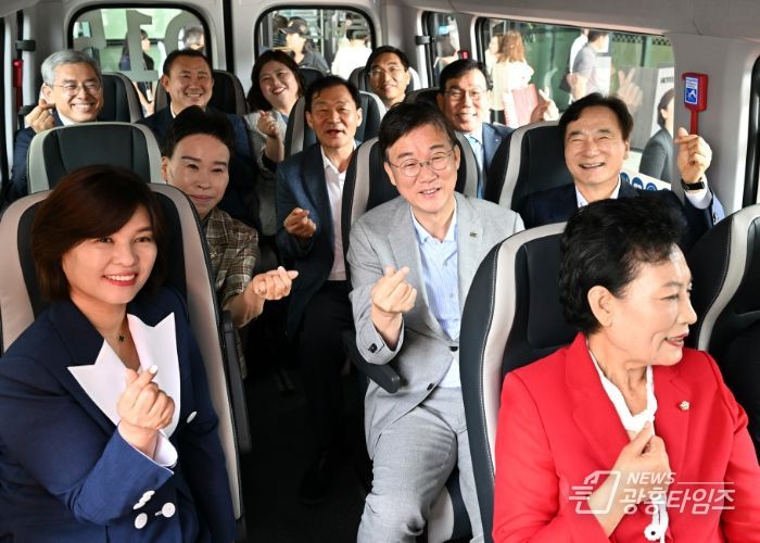산단 출퇴근 더 편하게… 대부도 이어 안산스마트허브에 똑버스 개통