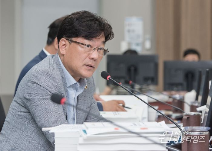 경기도의회 보건복지위원회 최만식 의원(더불어민주당, 성남2)