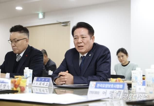 돌봄 노동자 처우개선 위해 노사민정 손 맞잡아…안양시 '좋은돌봄 공동실천 선언식'