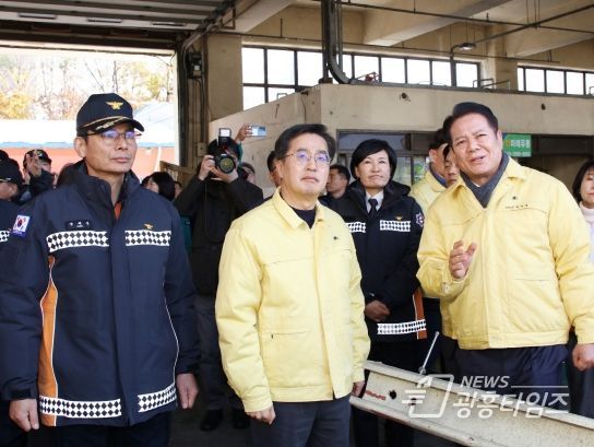 안양시, 농수산물도매시장 청과동 지붕붕괴 등 대설 피해 후속 조치