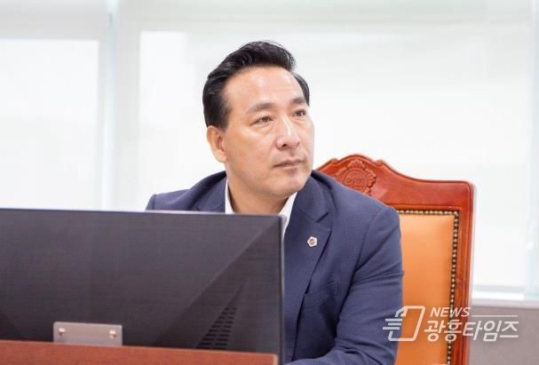 경기도의회 김용성 의원, 경기도가 새롭게 추진하는 중장년_청년 일자리 정책 적극 옹호