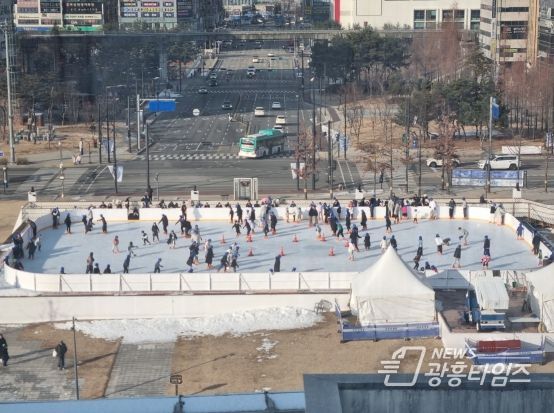 경기평화광장 스케이트장, 도민과 함께 40여일의 겨울 추억 만들기... 7,477명 입장객 수를 경신하며 성황리 종료