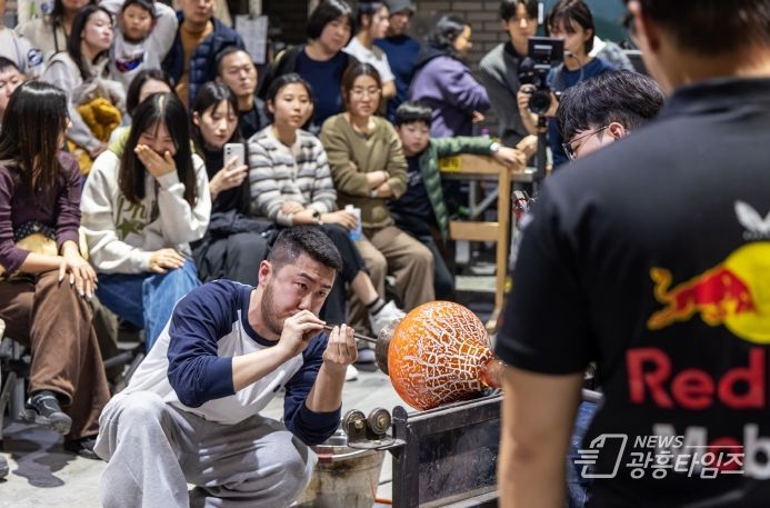 경기공예페스타 여주_국제 유리 공예 워크숍